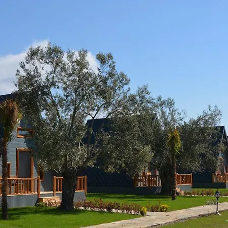 Verde Blu Bungalow Resort *
